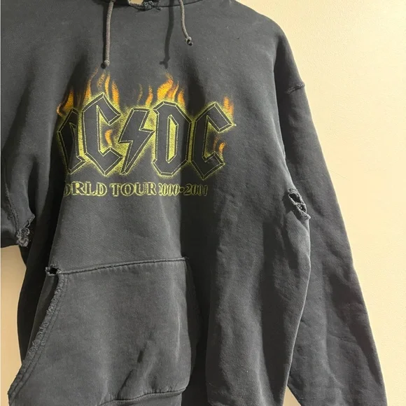 Vintage AC/DC Hell’s Bell World Tour Hoodie - Picture 5 of 6